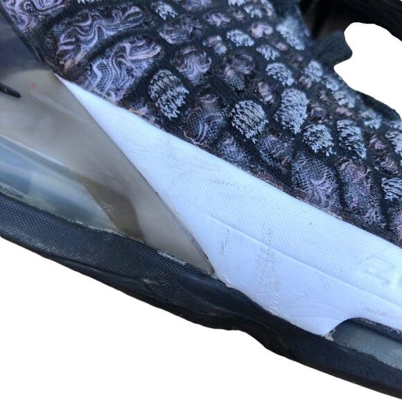 2019 Nike LeBron 17 Blk/Wht Sz 7.5 - Picture 9 of 16
